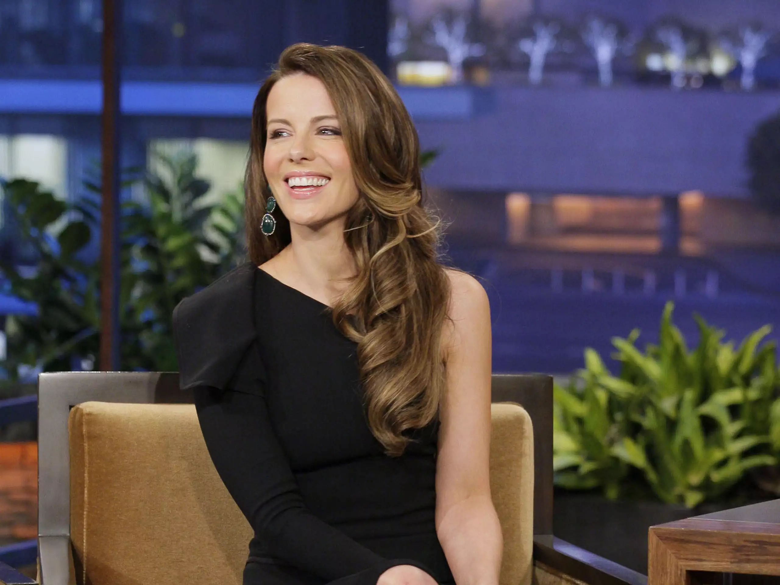 Kate Beckinsale The Tonight Show With Jay Leno Appearance In Los Angeles.